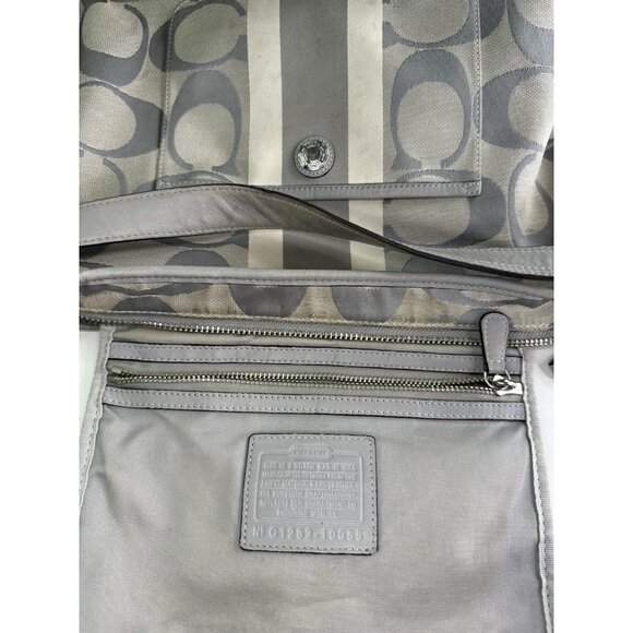 DAMAGED Coach Signature C Monogram Medium Tote Gray White Stripe Down Middle - Picture 13 of 15